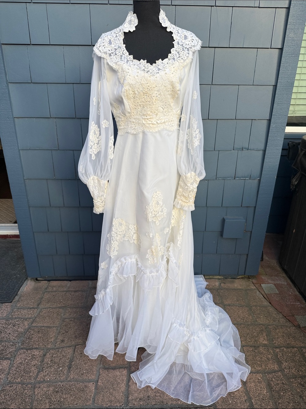 Vintage Ivory Lace Bridal Gown with Sheer Bishop Sleeves ILGWU prairie